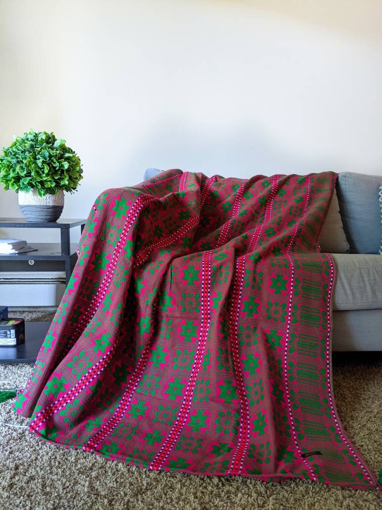 Wool throw, blanket throws for sofas, pakistani handicraft, hand woven